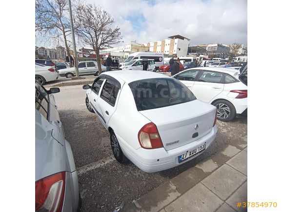 Sahibinden Renault Clio 1.4 2002 Model