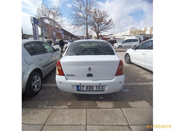 Sahibinden Renault Clio 1.4 2002 Model