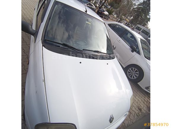 Sahibinden Renault Clio 1.4 2002 Model