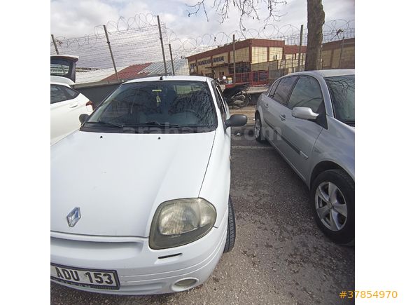 Sahibinden Renault Clio 1.4 2002 Model