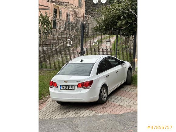 Sahibinden Chevrolet Cruze 1.6 LT 2012 Model  106.000 km Beyaz