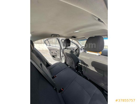 Sahibinden Chevrolet Cruze 1.6 LT 2012 Model  106.000 km Beyaz