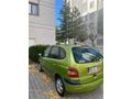 Sahibinden Renault Scenic 1.6 RXE 2000 Model 