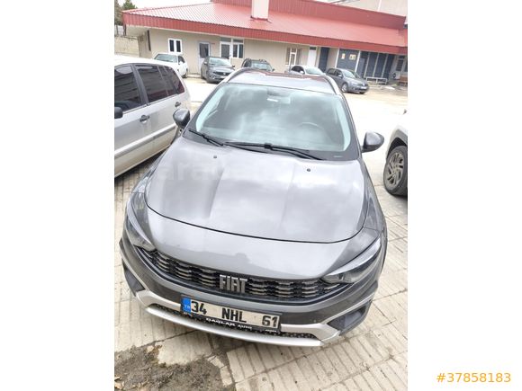 Sahibinden Fiat Egea Cross 1.6 Multijet Lounge 2023 Model