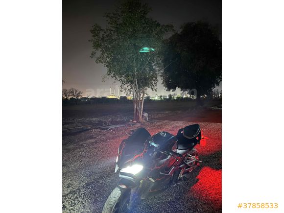 	RKS SRK 125R | özel Tasarım Kaplamalı Temiz motor 