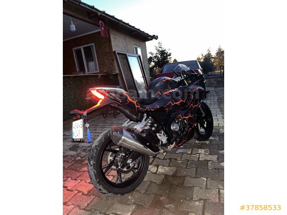 	RKS SRK 125R | özel Tasarım Kaplamalı Temiz motor 