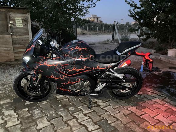 	RKS SRK 125R | özel Tasarım Kaplamalı Temiz motor 
