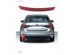 SKODA SUPERB SOL ARKA REFLEKTOR 2015 5FA857537B