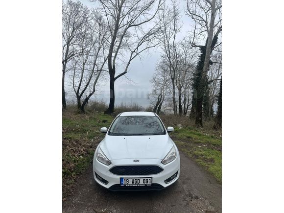 Sahibinden Ford Focus 1.6 TDCi Trend X 2016 Model Bursa 197.000 km Beyaz