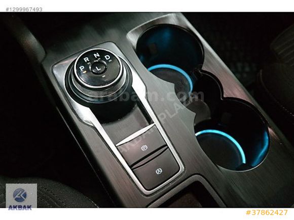 AKBAK PLAZA %0.79 KREDİ VE K.KRTNA 12 TAKSİT FOCUS TITANIUM STIL