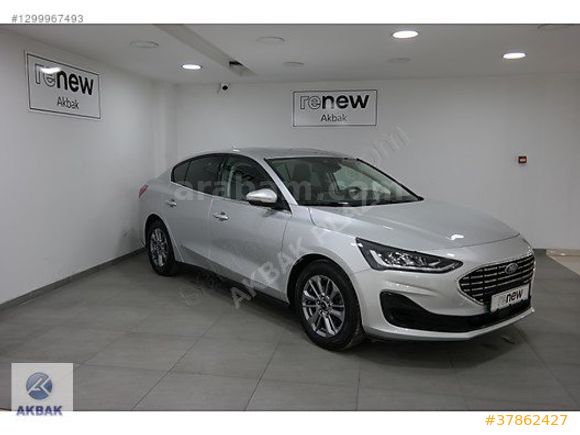 AKBAK PLAZA %0.79 KREDİ VE K.KRTNA 12 TAKSİT FOCUS TITANIUM STIL