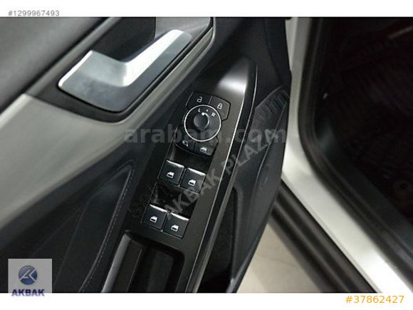 AKBAK PLAZA %0.79 KREDİ VE K.KRTNA 12 TAKSİT FOCUS TITANIUM STIL