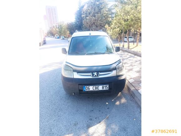 Sahibinden Peugeot Partner 2.0 HDI Comfort 2004 Model  450.000 km Gri (Gümüş)