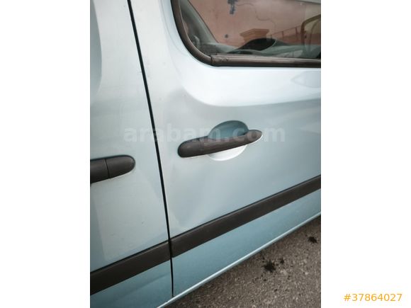 Sahibinden Renault Kangoo Multix 1.5 dCi Authentique 2011 Model