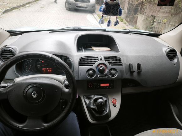 Sahibinden Renault Kangoo Multix 1.5 dCi Authentique 2011 Model
