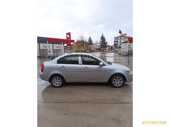 Sahibinden Hyundai Accent Era 1.4 Select 2010 Model