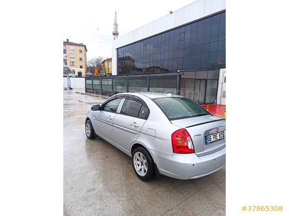 Sahibinden Hyundai Accent Era 1.4 Select 2010 Model