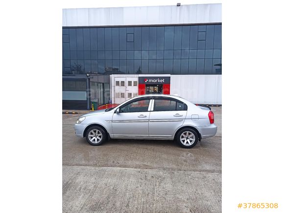 Sahibinden Hyundai Accent Era 1.4 Select 2010 Model