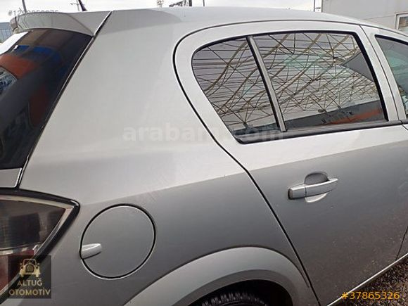 ALTUĞ OTOMOTİVDEN BAKIMLI TEMİZ ESSENTİA KONFOR 117.000KM.