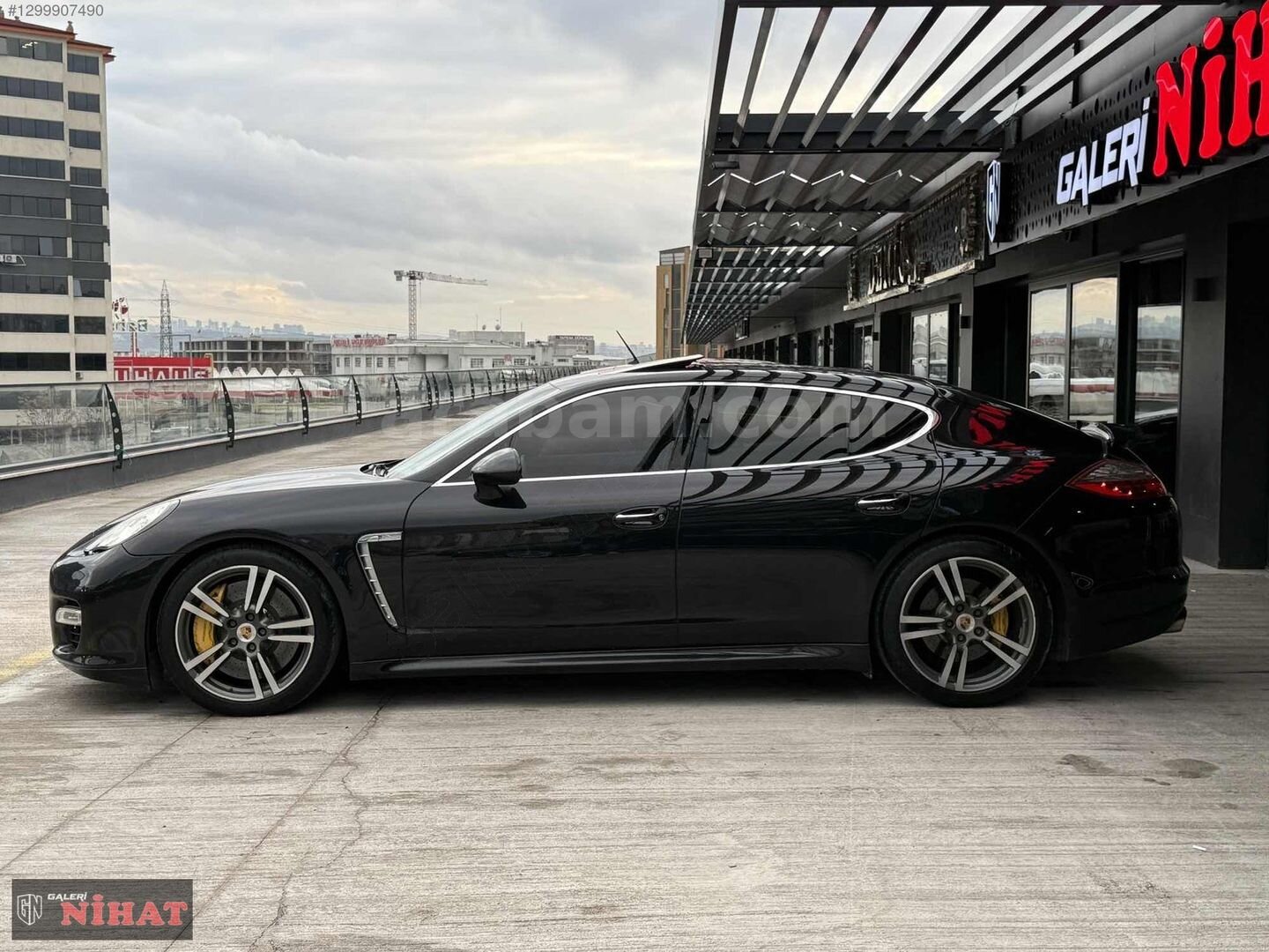 Galeriden Porsche Panamera Turbo S 2012 Model Ankara 145.000 km Siyah 3