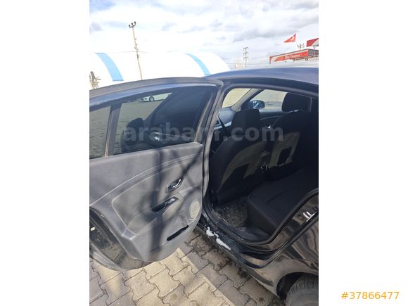 Sahibinden Renault Fluence 1.5 dCi Joy 2013 Model  297.000 km Siyah