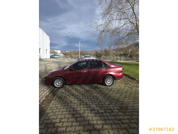 Sahibinden Ford Focus 1.6 Ambiente 2000 Model