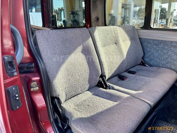 Sahibinden Renault Kangoo 1.9 D 2002 Model  hususi otomobil 