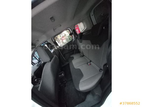 Galeriden Ford Tourneo Courier 1.5 TDCi Delux 2021 Model İstanbul