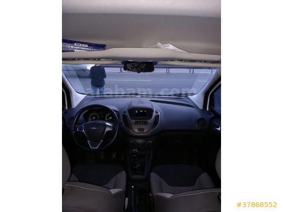 Galeriden Ford Tourneo Courier 1.5 TDCi Delux 2021 Model İstanbul