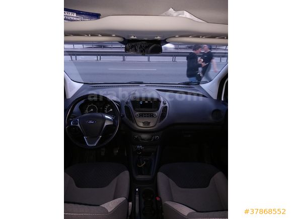Galeriden Ford Tourneo Courier 1.5 TDCi Delux 2021 Model İstanbul