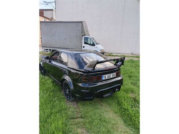 DİKKAT ÇEKMEK İSTEYENE Sahibinden Mazda 323 1.6 GLX 1993 Model