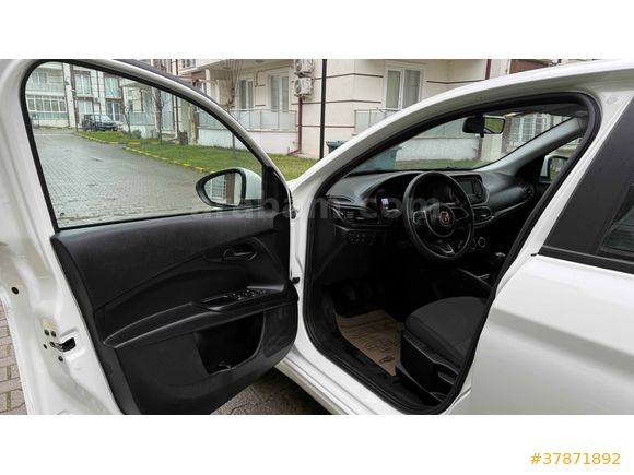 Sahibinden Fiat Egea 1.3 Multijet Easy 2022 Model 