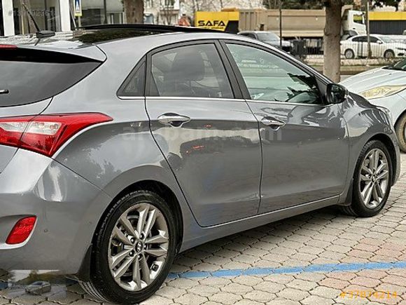 2015 MODEL HYUNDAİ İ30 DİZEL OTOMATİK(DCT) ELİTE DÜŞÜK KM