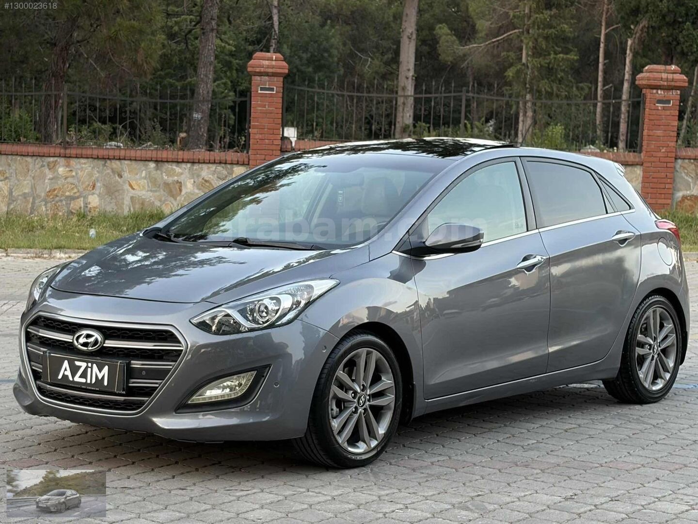Galeriden Hyundai i30 1.6 CRDi Elite 2015 Model Samsun 136.000 km Gri 2