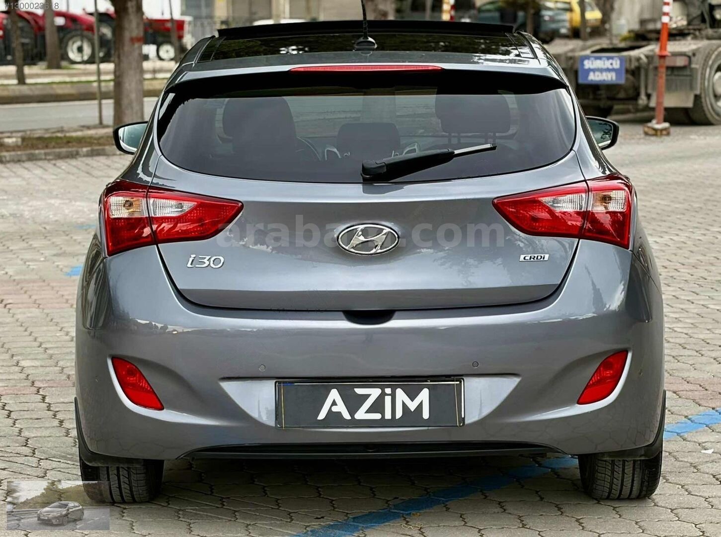 Galeriden Hyundai i30 1.6 CRDi Elite 2015 Model Samsun 136.000 km Gri 6