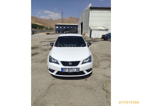 Sahibinden Seat Ibiza 1.4 Reference 2014 Model  146.000 km Beyaz