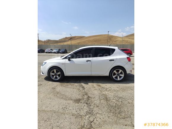 Sahibinden Seat Ibiza 1.4 Reference 2014 Model  146.000 km Beyaz