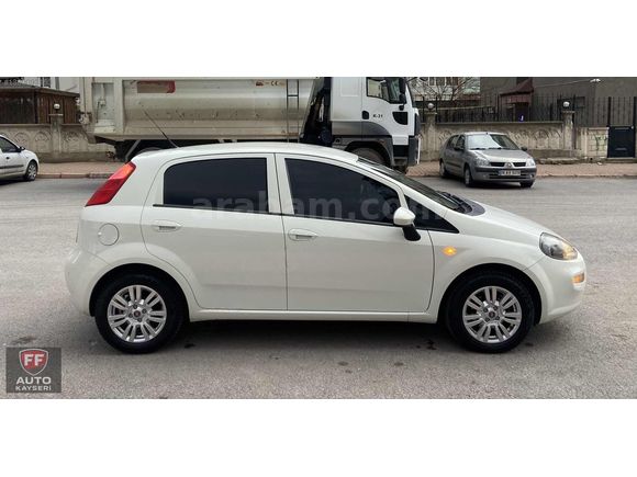 FF AUTO'DAN YARIM PARÇA BOYALI PUNTO
