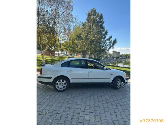 Sahibinden Volkswagen Passat 1.8 1999 Model Afyonkarahisar