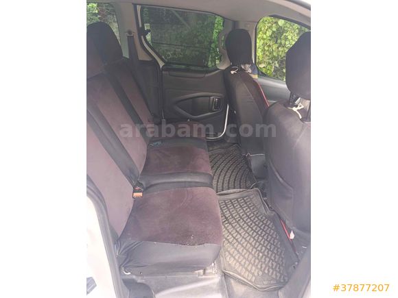 Sahibinden Citroen Berlingo 1.6 Multispace 2017 Model 