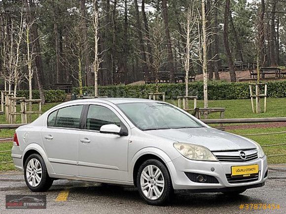 OPEL ASTRA SEDAN