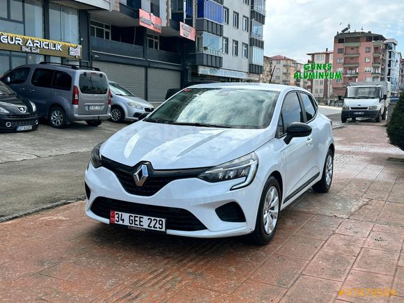 Sahibinden Renault Clio 1.0 SCe Joy 2022 Model