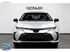 ÇETİNLERDEN 2025 TOYOTA COROLLA 1.8 HYBRİD SANRUFLU EN DOLUSU