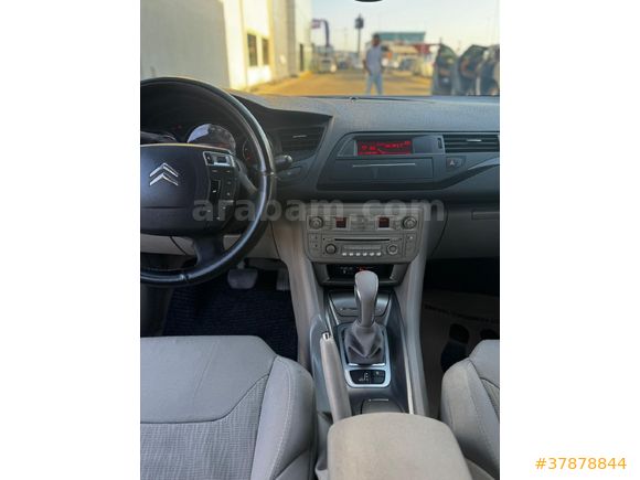 Sahibinden Citroen C5 1.6 e-HDi Dynamique 2012 Model  285.000 km Beyaz