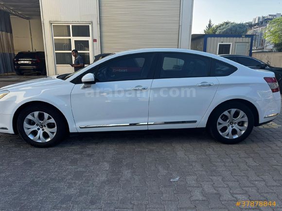 Sahibinden Citroen C5 1.6 e-HDi Dynamique 2012 Model  285.000 km Beyaz