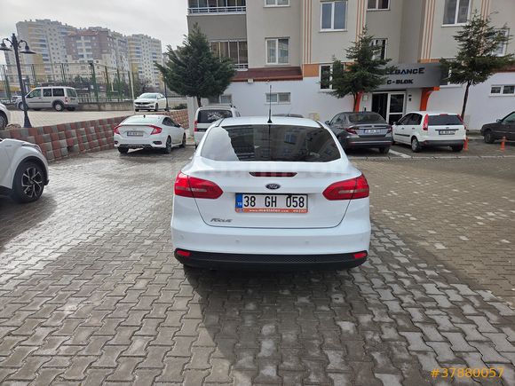 Hatasız boyasız bakımları yeni tertemiz FOCUS