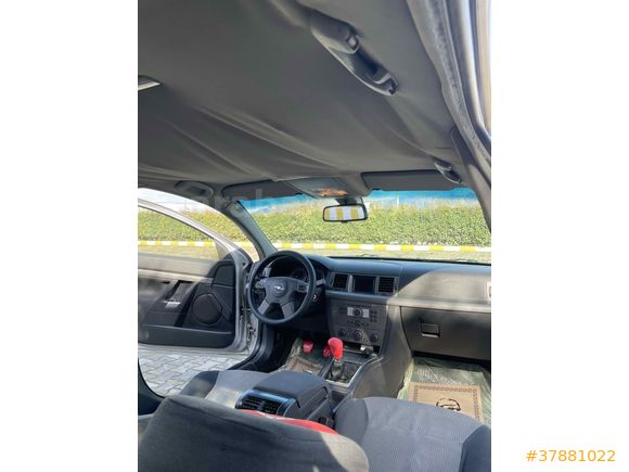 Sahibinden Opel Vectra 1.6 Elegance 2005 Model 