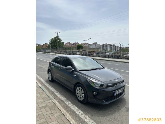 Memurdan Temiz Sahibinden Kia Rio 1.4 CVVT Cool 2021 Model 