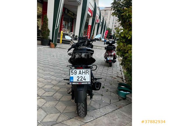 Memurdan sıfırdan farksız Bajaj Pulsar F 250 
