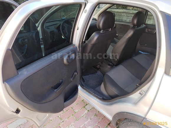 Sahibinden Opel Corsa 1.3 CDTI Essentia 2006 Model